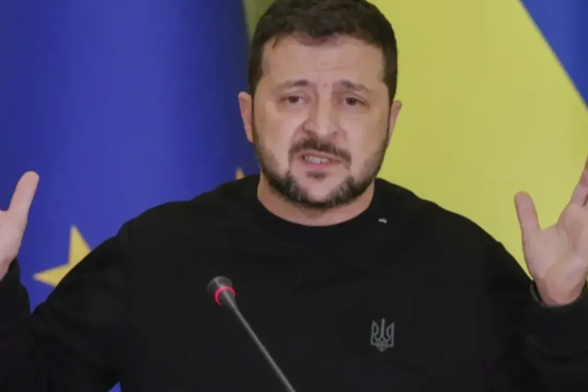 Președintele ucrainean Volodimir Zelenski la o conferință de presă comună cu președintele Comisiei Europene, Ursula von der Leyen (nu este în imagine), după întâlnirea lor de la Kiev, Ucraina, 04 noiembrie 2023. Von der Leyen a sosit la Kiev pentru a se întâlni cu oficiali ucraineni de rang înalt pe fondul invaziei ruse.