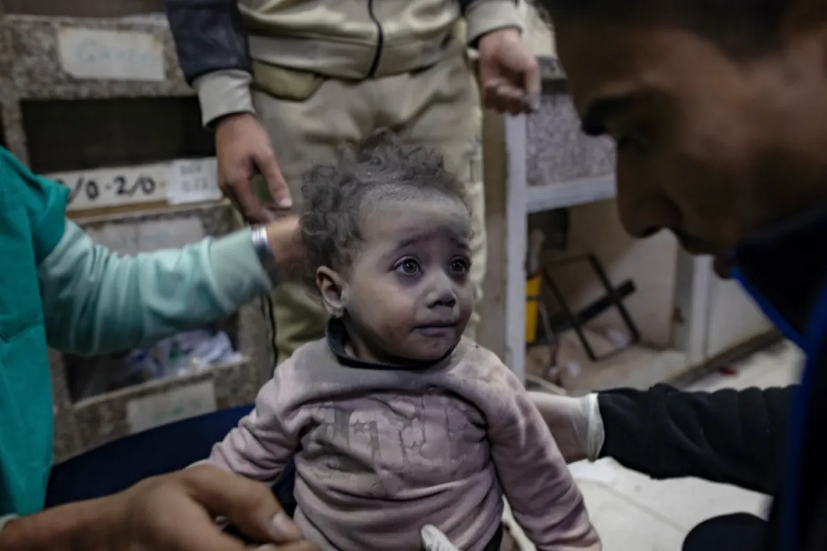 Israelul susține că a prins peste 20 de teroriști Hamas în spitalul Nasser, din Fâșia Gaza