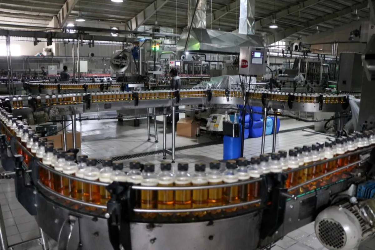 Parlamentul a adoptat o lege care interzice vânzarea de energizante către minori