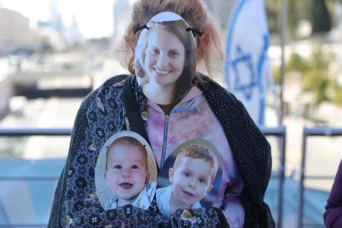 Continuă discuțiile pentru un nou armistițiu în Fâșia Gaza