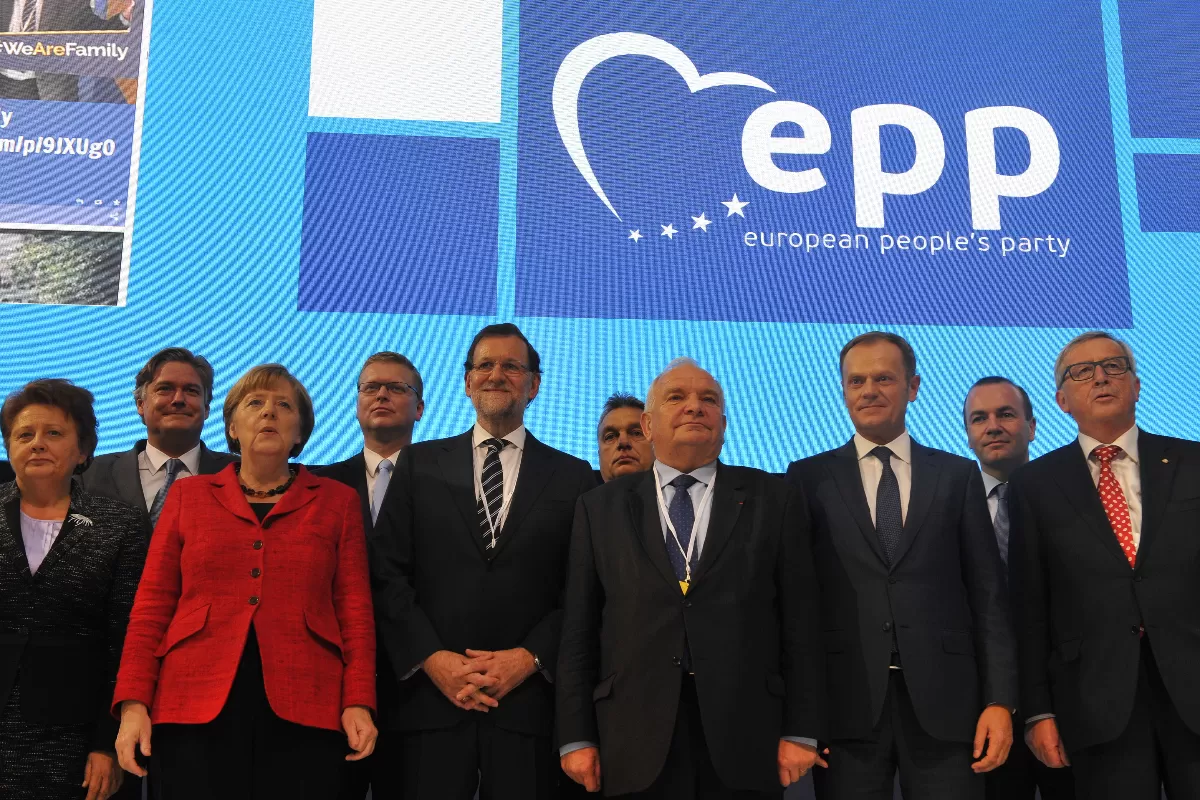 Germanul Manfred Weber spune că formaţiunea la putere în Ungaria s-a îndepărtat de valorile creştin-democrate ale Partidului Popular European