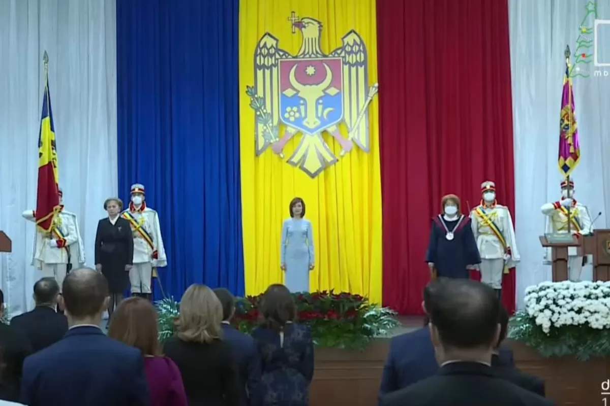 Curtea Constituţională a Republicii Moldova  a respins o cerere a preşedintelui prooccidental Maia Sandu de a fi autorizată să numească noi miniştri