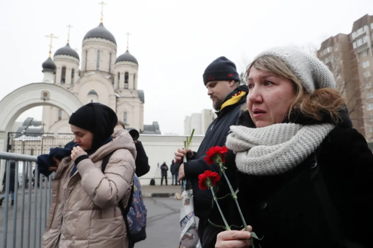 Mii de ruși la funeraliile opozantului Aleksei Navalnîi