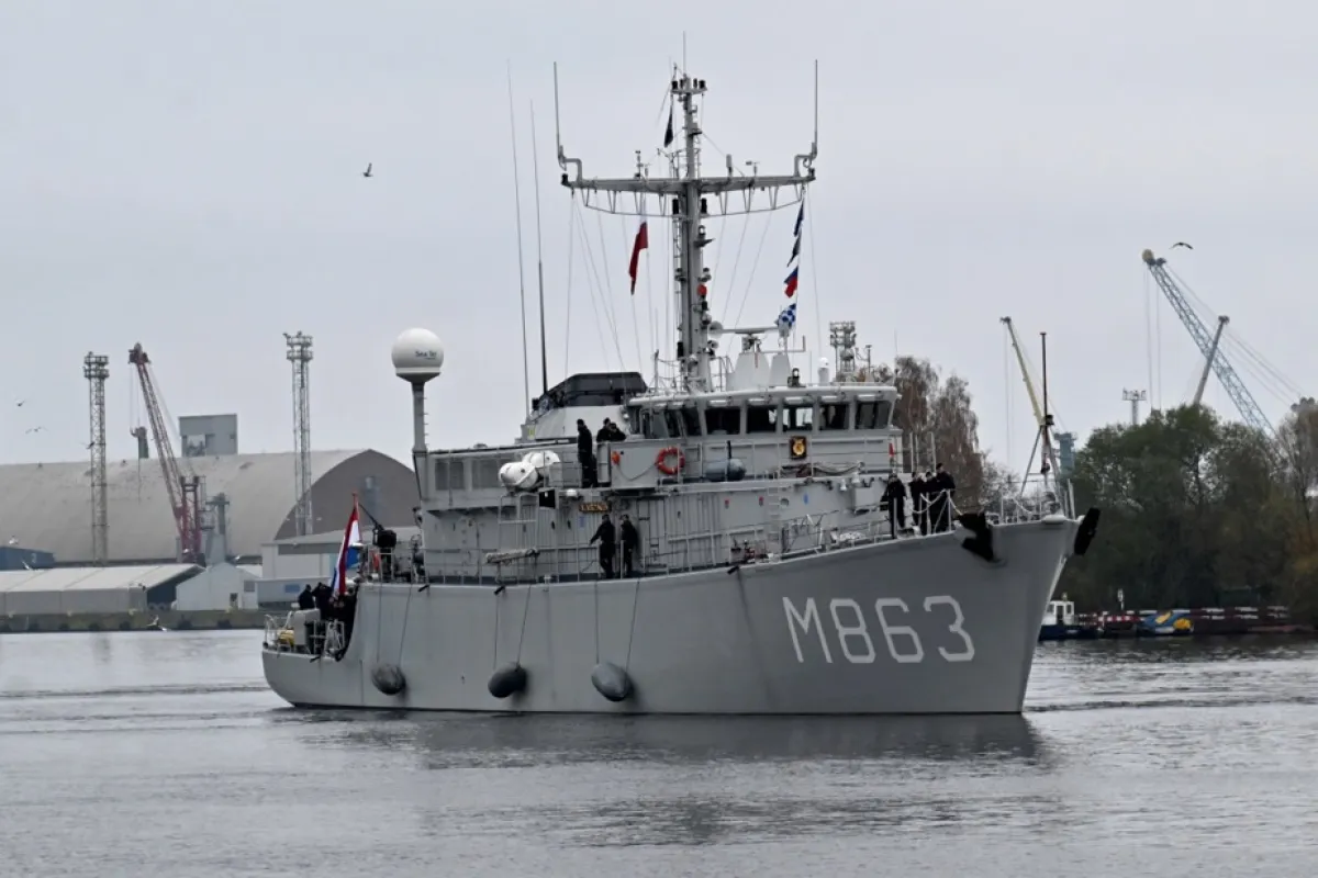 Echipa internațională de nave a „Scutului minelor NATO”, comandată de personalul contingentului militar polonez Marea Nordului, în portul Szczecin, nord-vestul Poloniei, 12 noiembrie 2021.