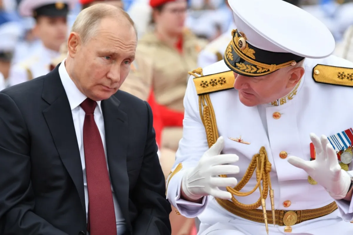 Rușii și-ar fi concediat șeful flotei