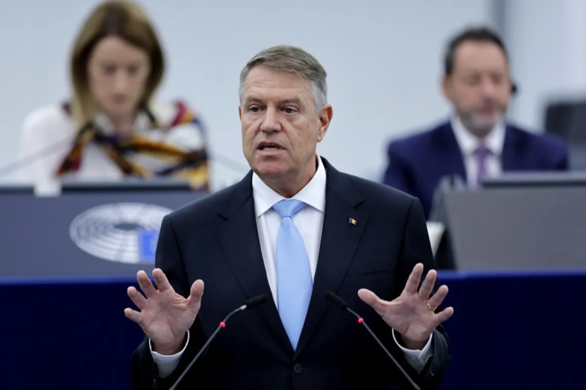 Președintele României, Klaus Iohannis, vorbește în timpul unei dezbateri pe tema „Asta este Europa – Dezbatere cu Președintele României” la Parlamentul European de la Strasbourg, Franța, 7 februarie 2024.