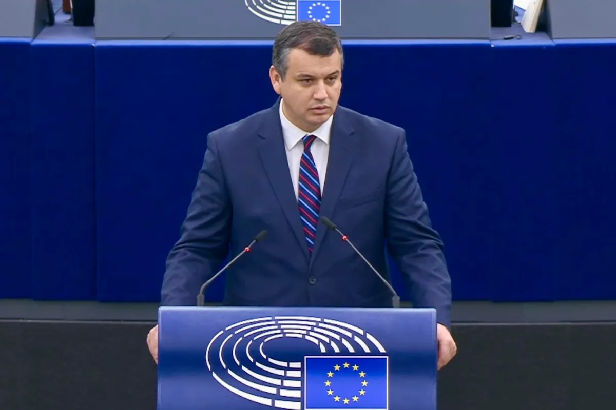 Parlamentul European a adoptat rezoluția care prevede returnarea tezaurului României furat de Rusia