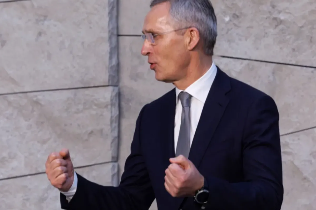 Jens Stoltenberg face apel la voința politică a țărilor NATO pentru a trimite mai multe arme Ucrainei