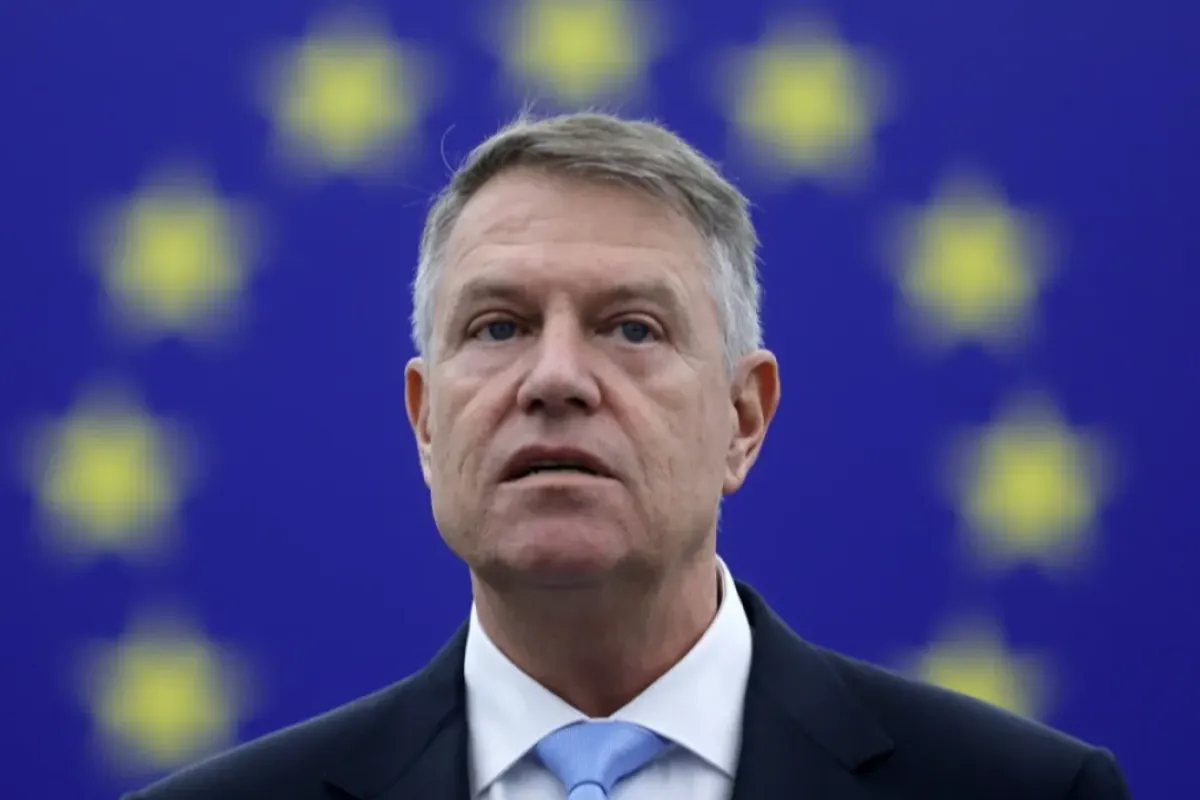 Președintele României, Klaus Iohannis, vorbește în timpul unei dezbateri pe tema „Asta este Europa – Dezbatere cu Președintele României” la Parlamentul European de la Strasbourg, Franța, 7 februarie 2024.