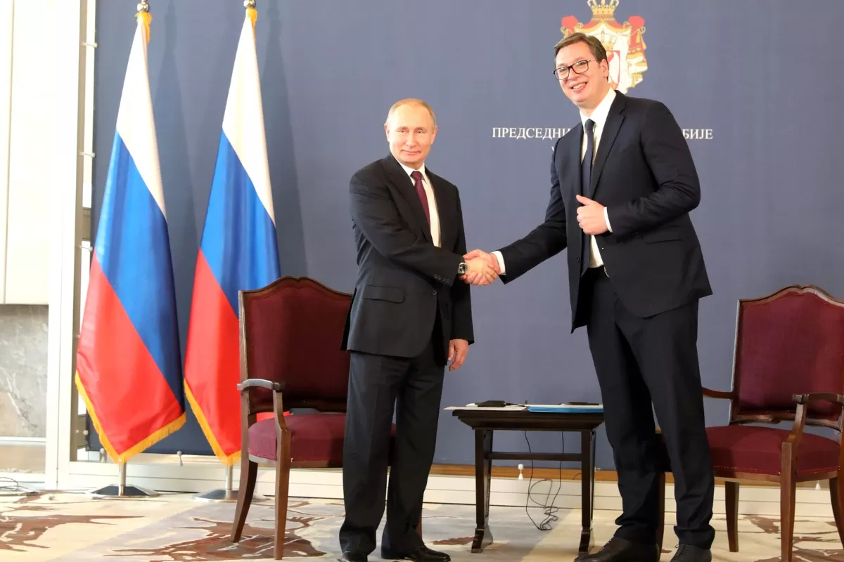 Serbia se pregăteşte să producă vaccinuri anti-COVID-19 din Rusia şi China