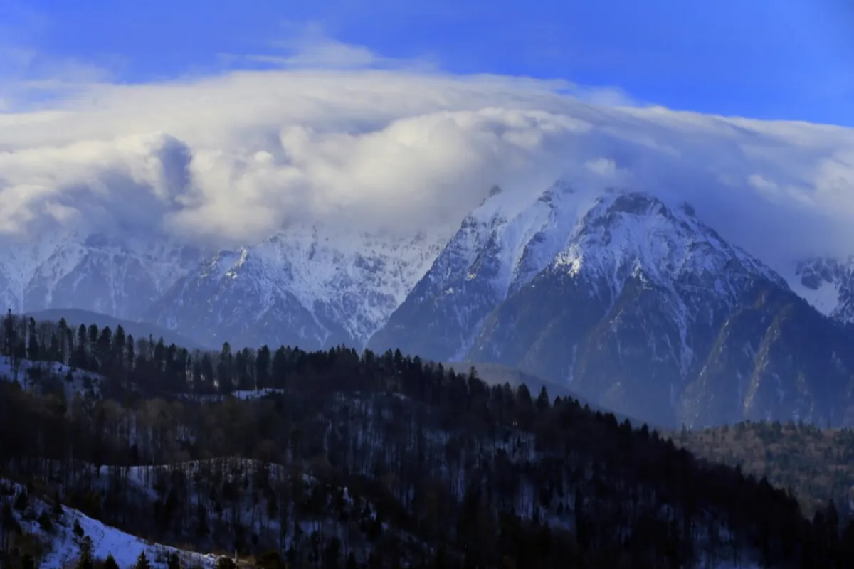 Numărul vizitatorilor străini în România a crescut cu 7,5%, în luna februarie