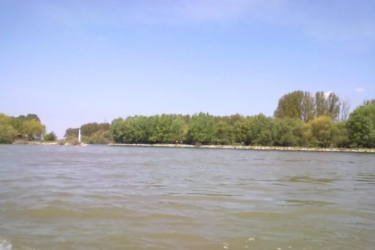 Posibilă mină marină, descoperită pe brațul Chilia / UPDATE