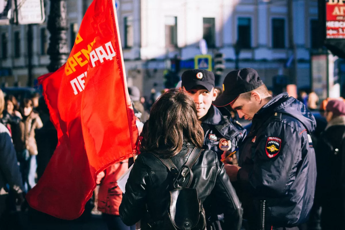 Forţele de securitate ruse au operat zeci de arestări la o întrunire a opoziţiei