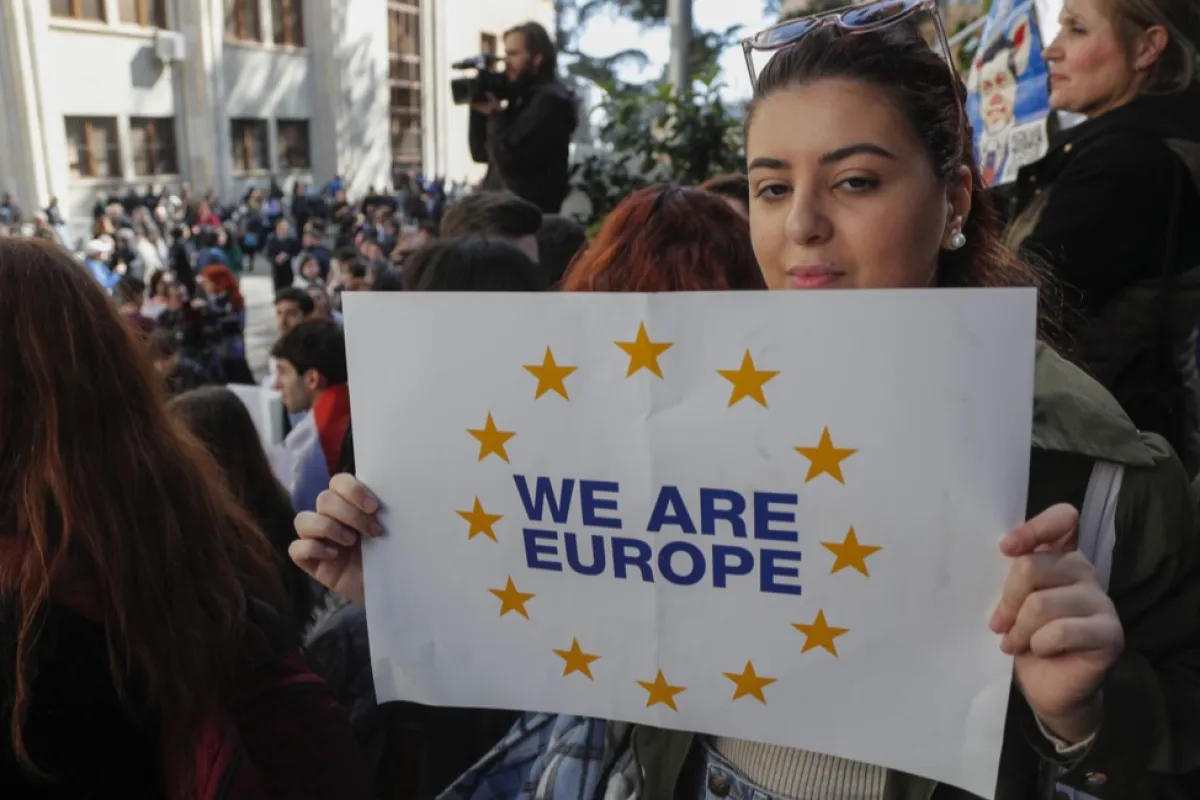 Box în Parlamentul Georgiei din cauza unei legi controversate